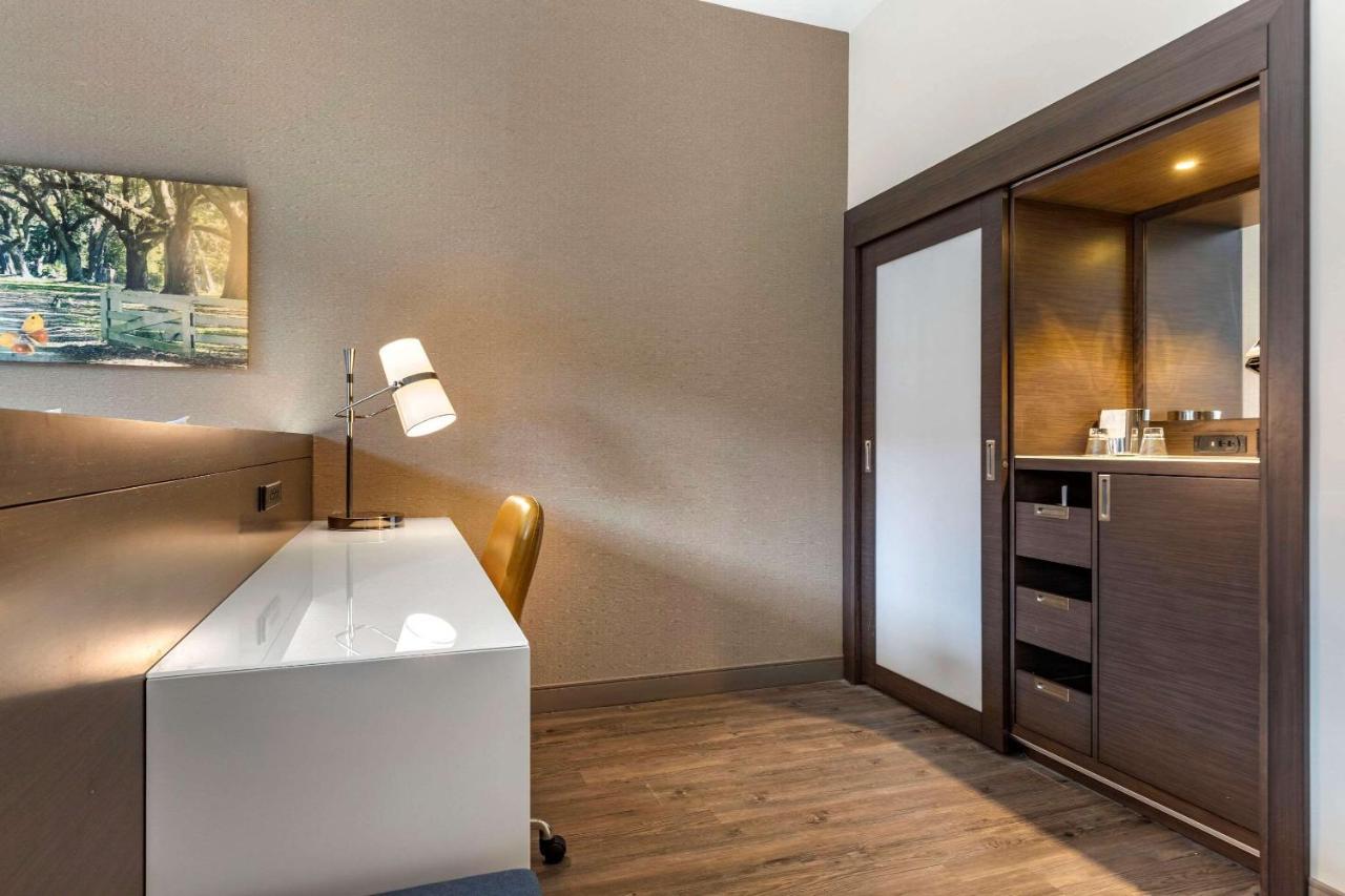 Cambria Hotel Savannah Downtown Historic District 외부 사진